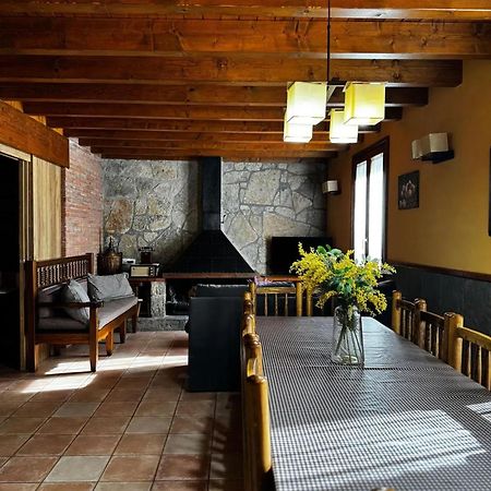 Spacious House In Ogassa With Terrace And Bbq エクステリア 写真